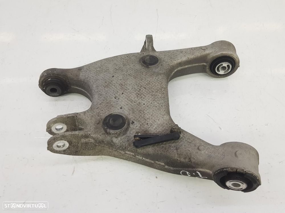 BRAÇO SUSPENSÃO INFERIOR TRASEIRO DIREITO BMW SERIE 7 F01F02 - 1