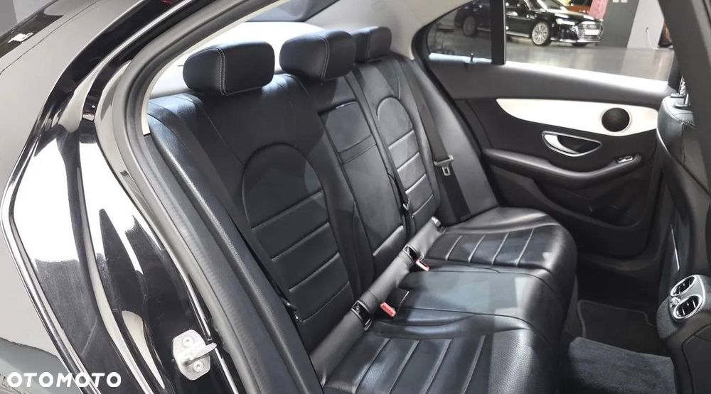 Mercedes-Benz Klasa C 200 7G-TRONIC - 8