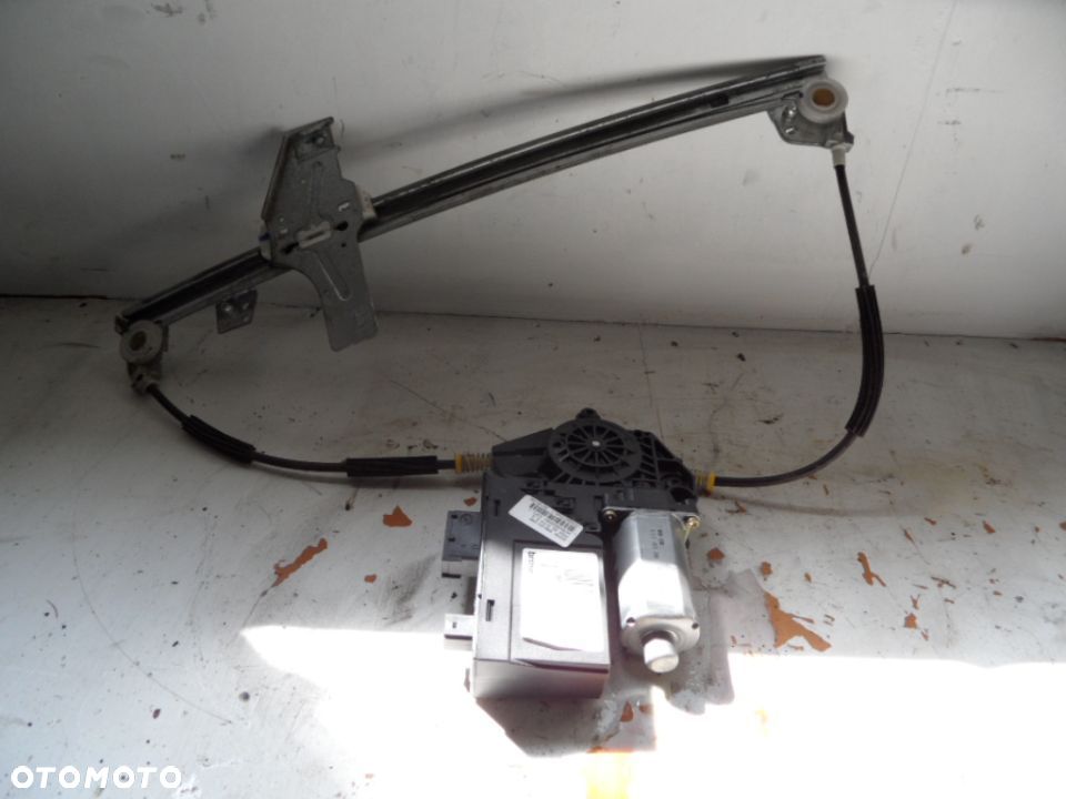 PODNOSNIK SZYB PRAWY LEWY PRZOD PEUGEOT 307