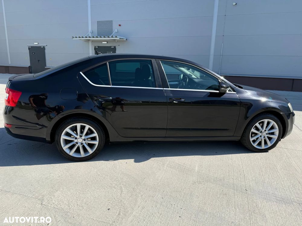 Skoda Octavia 1.6 TDI GREENLINE - 7
