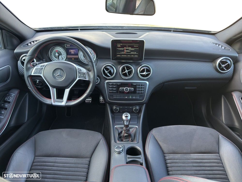Mercedes-Benz A 180 d AMG Line - 8