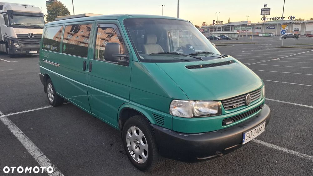 Volkswagen Caravelle - 19