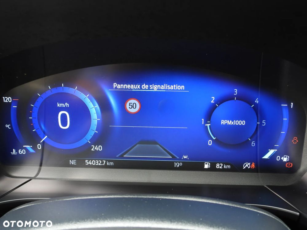 Ford Kuga 2.0 EcoBlue mHEV FWD ST-Line X - 34