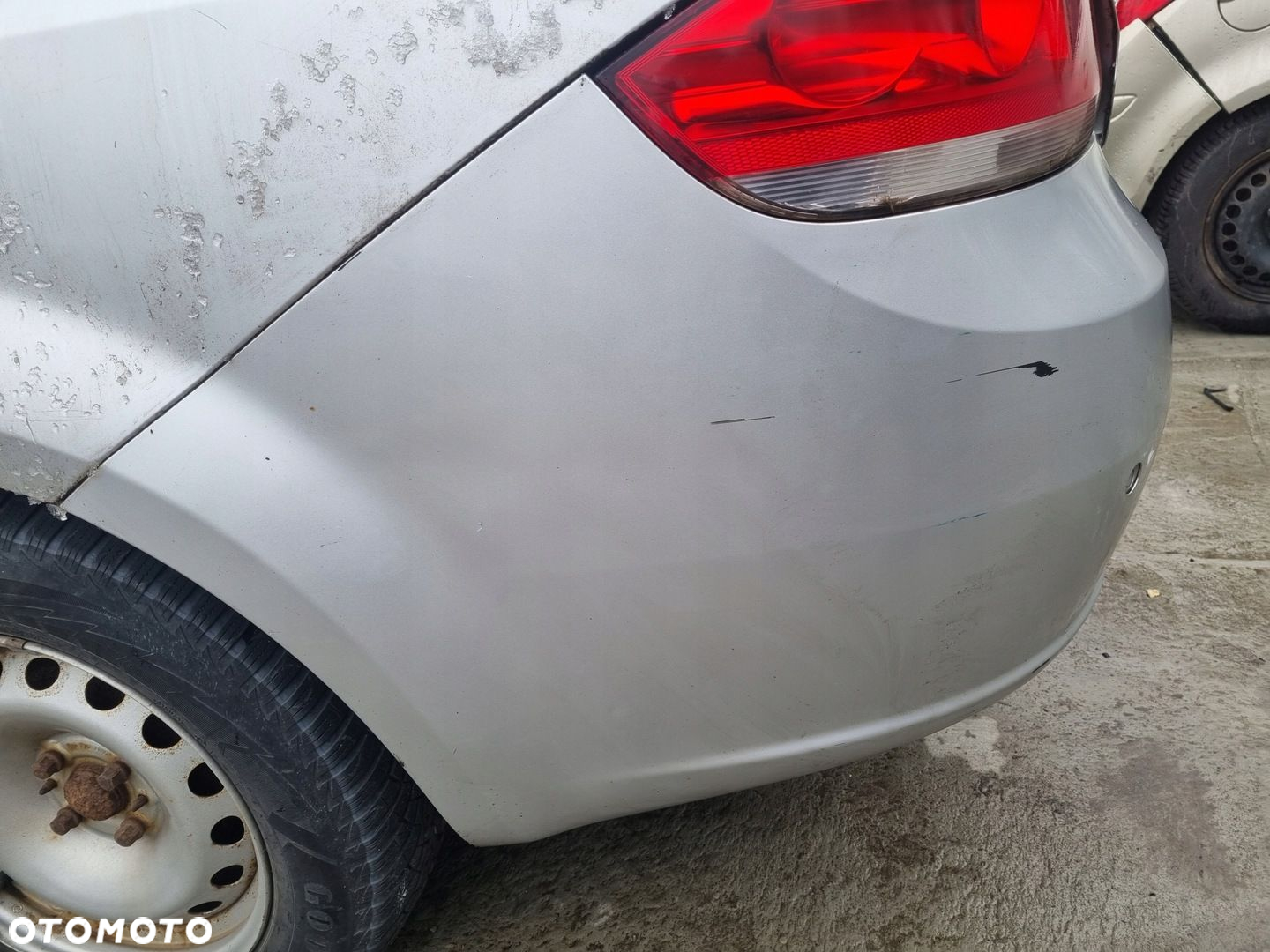 FIAT LINEA 07-15 2007 r. SEDAN ZDERZAK TYŁ TYLNY PDC * - 2