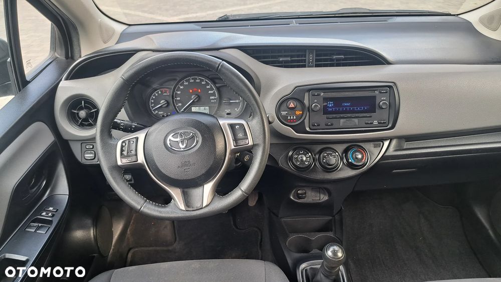 Toyota Yaris 1.0 Active - 13