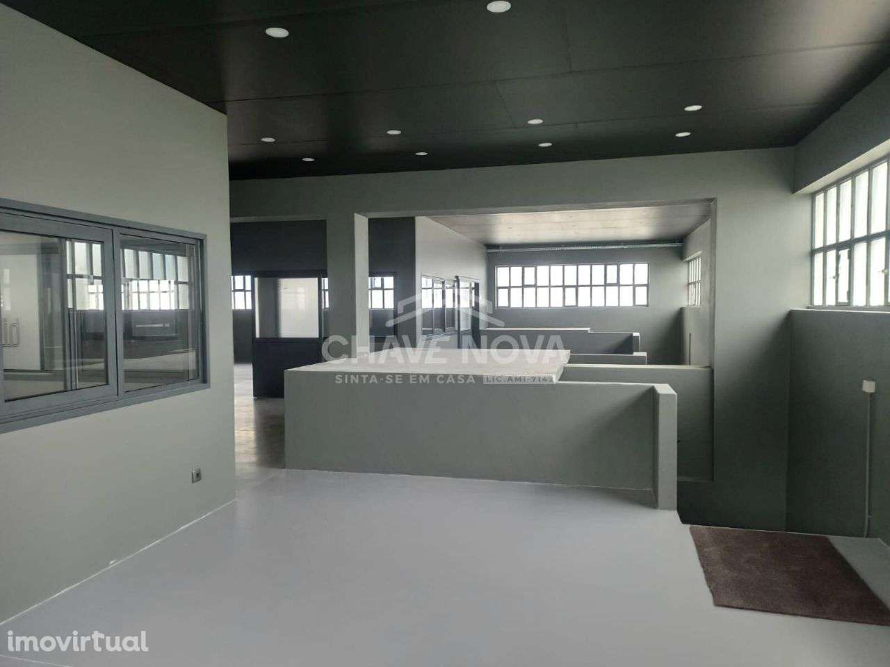 Fábrica com 1.100m² em São João da Madeira - Grande imagem: 5/12