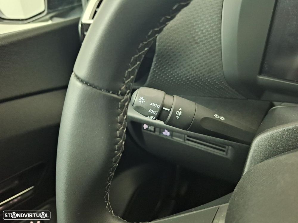 Citroën e-C4 X 54 kWh Autonomia Alargada Plus - 25