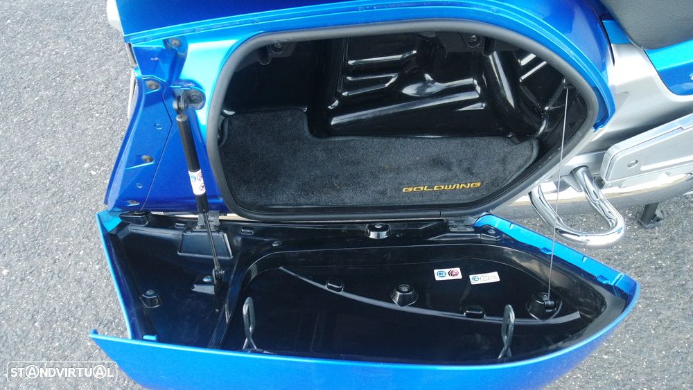 Honda Goldwing SC47E Airbag + Navi - 34