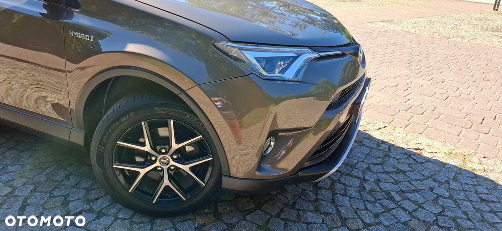 Toyota RAV4 Hybrid Style 4x4 - 6
