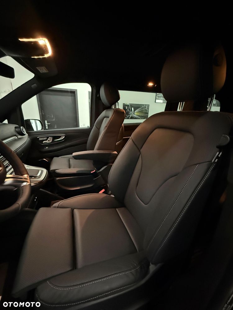 Mercedes-Benz Klasa V 300 d 4-Matic 9G-Tronic Exclusive (ekstra d³) - 13