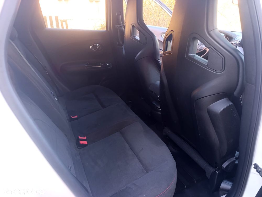 Nissan Juke 1.6 DIG-T ALL-MODE 4x4i Xtronic Nismo RS - 14