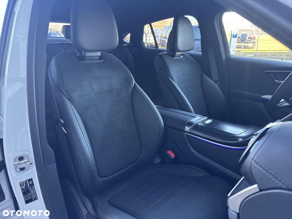 Mercedes-Benz GLC 220 d mHEV 4-Matic AMG Line - 22