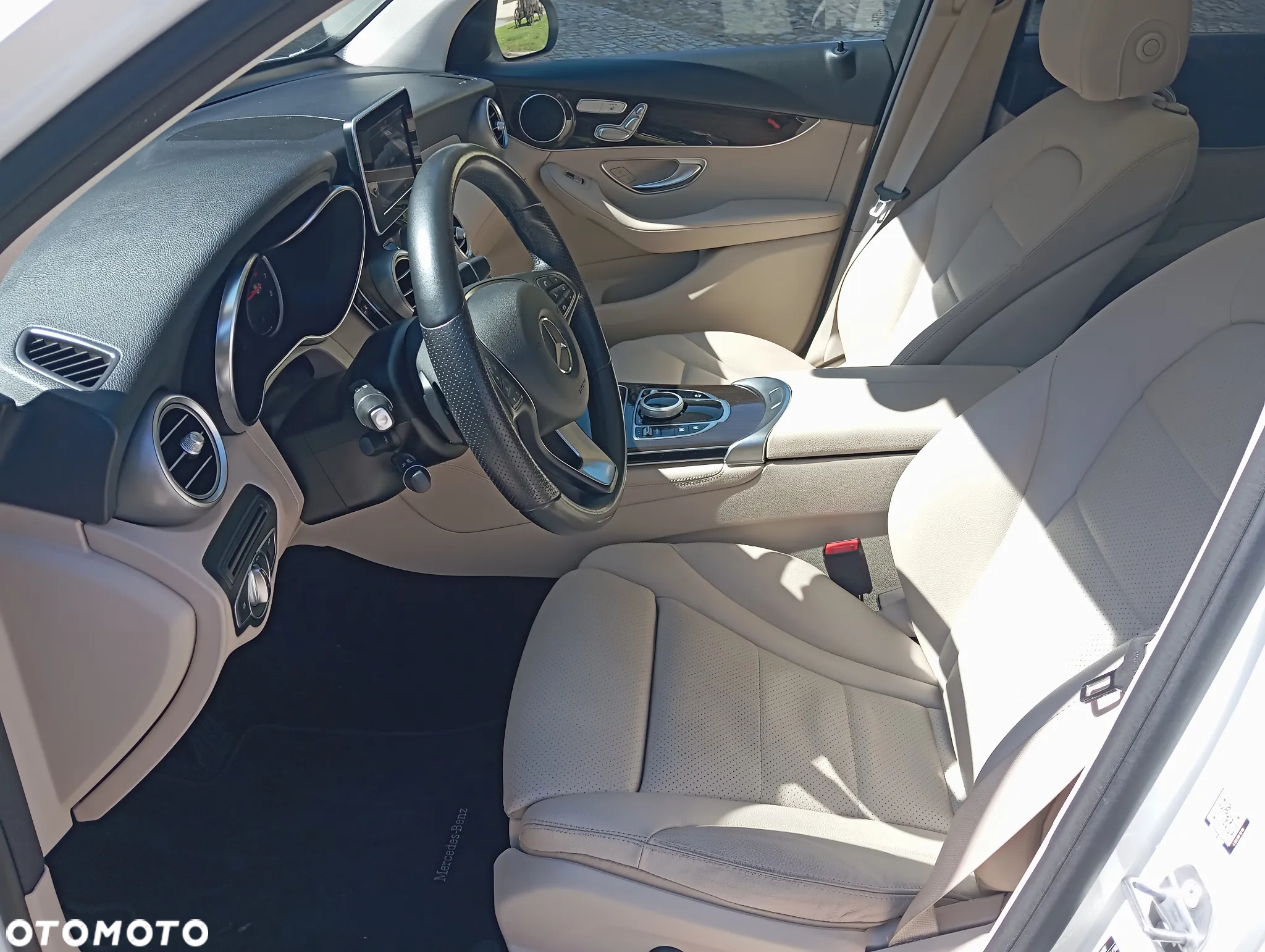 Mercedes-Benz GLC 300 4Matic 9G-TRONIC - 6