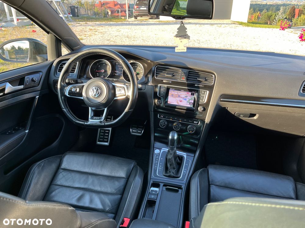 Volkswagen Golf - 9