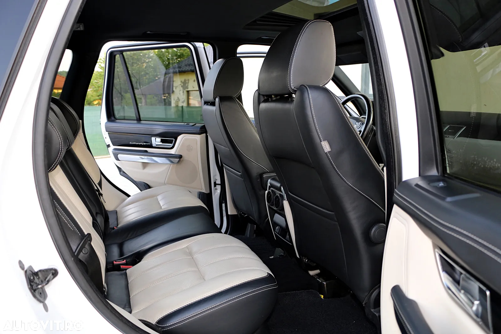 Land Rover Range Rover Sport 3.0 SDV6 Autobiography - 17