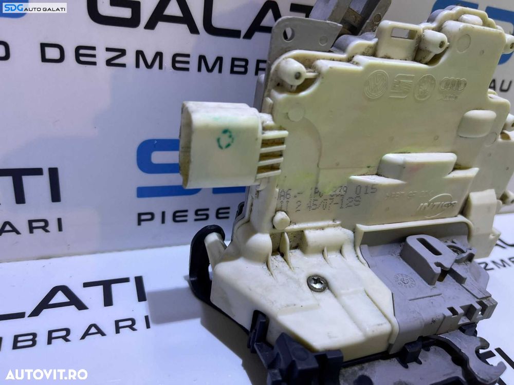 Broasca Incuietoare pentru Usa Portiera Stanga Spate cu 8 Pini la Mufa Seat Leon 1P 2006 - 2013 Cod 1P0839015 [D0580] - 3