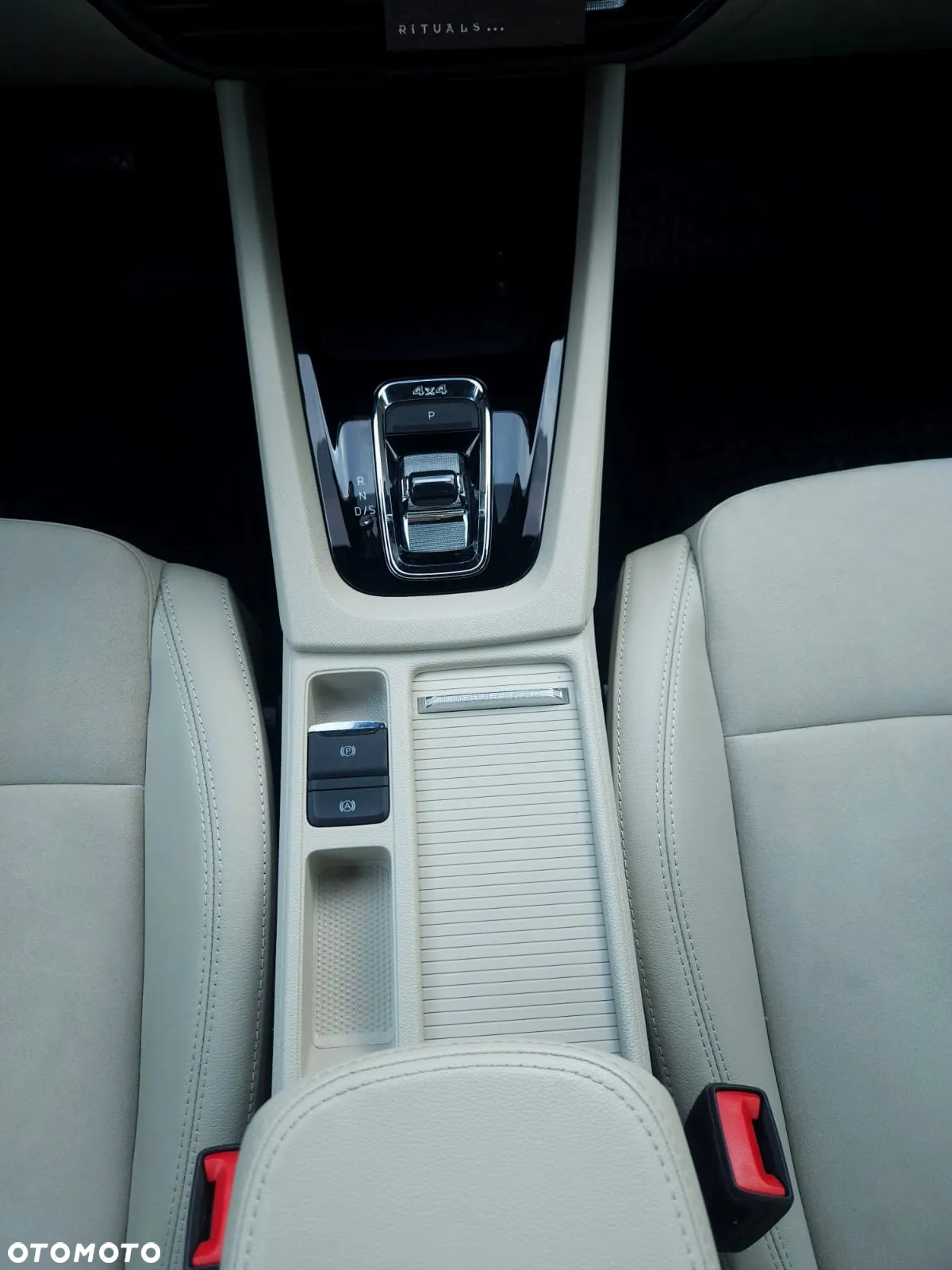 Skoda Octavia 2.0 TSI 4x4 Style DSG - 19