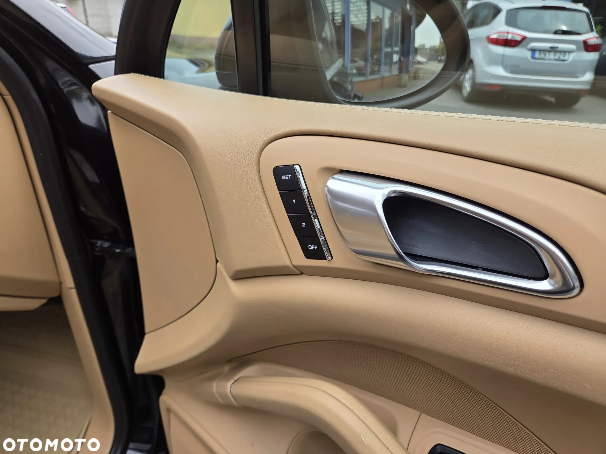 Porsche Cayenne S - 27