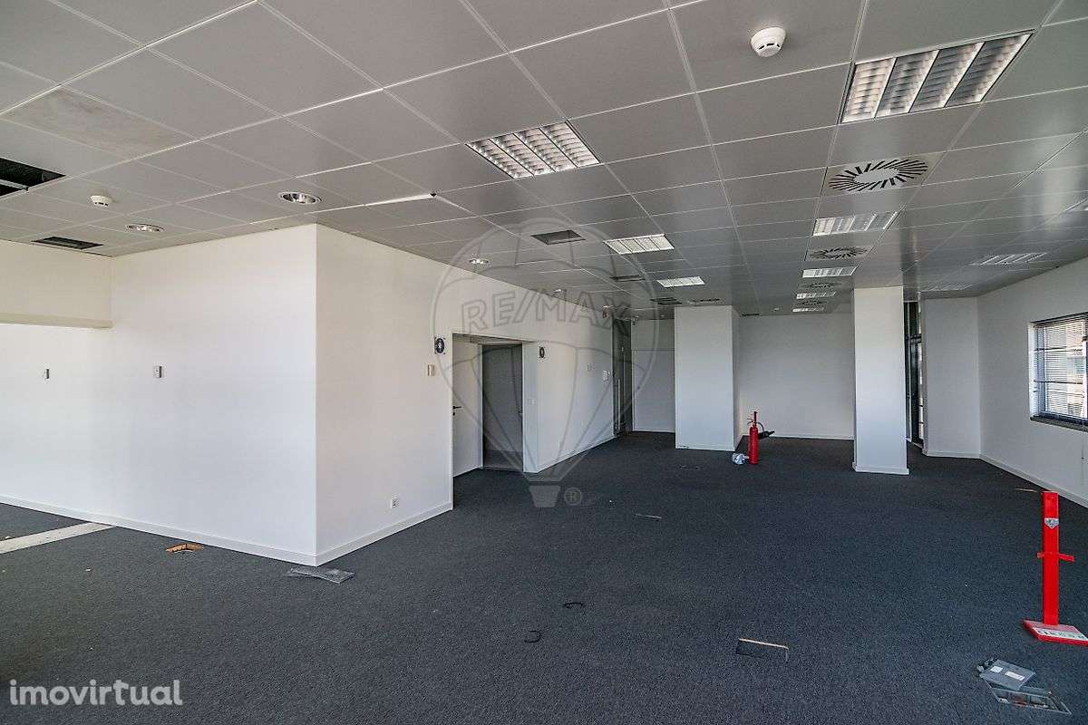 Escritório  para arrendamento - Grande imagem: 3/16