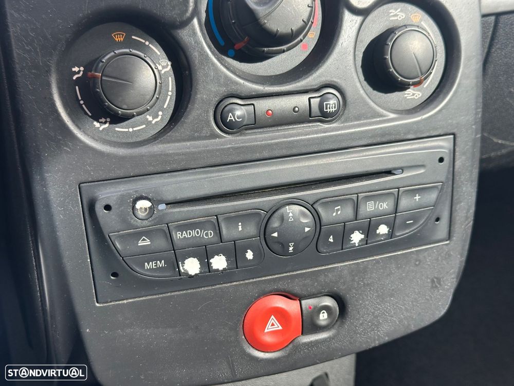 Renault Clio 1.5 dCi Collection - 17