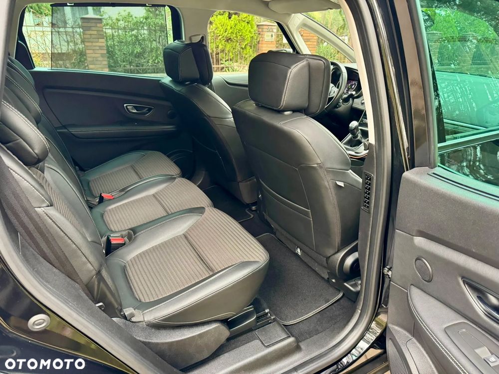 Renault Grand Scenic ENERGY TCe 160 BOSE EDITION - 20