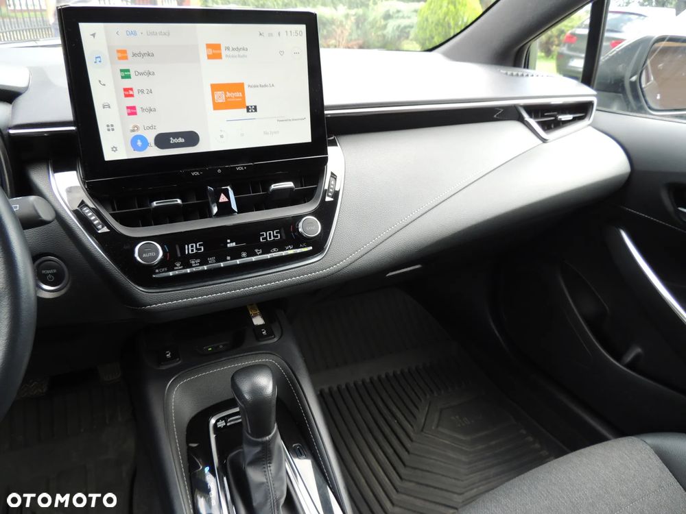 Toyota Corolla 1.8 Hybrid Style - 22