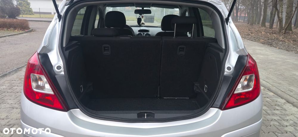 Opel Corsa - 10