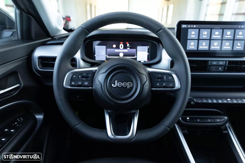 Jeep Avenger Summit - 9