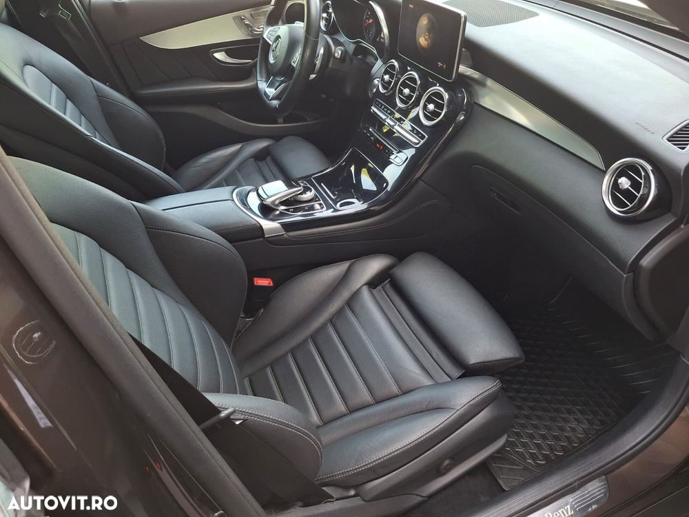 Mercedes-Benz GLC Coupe 220 d 4Matic 9G-TRONIC - 12