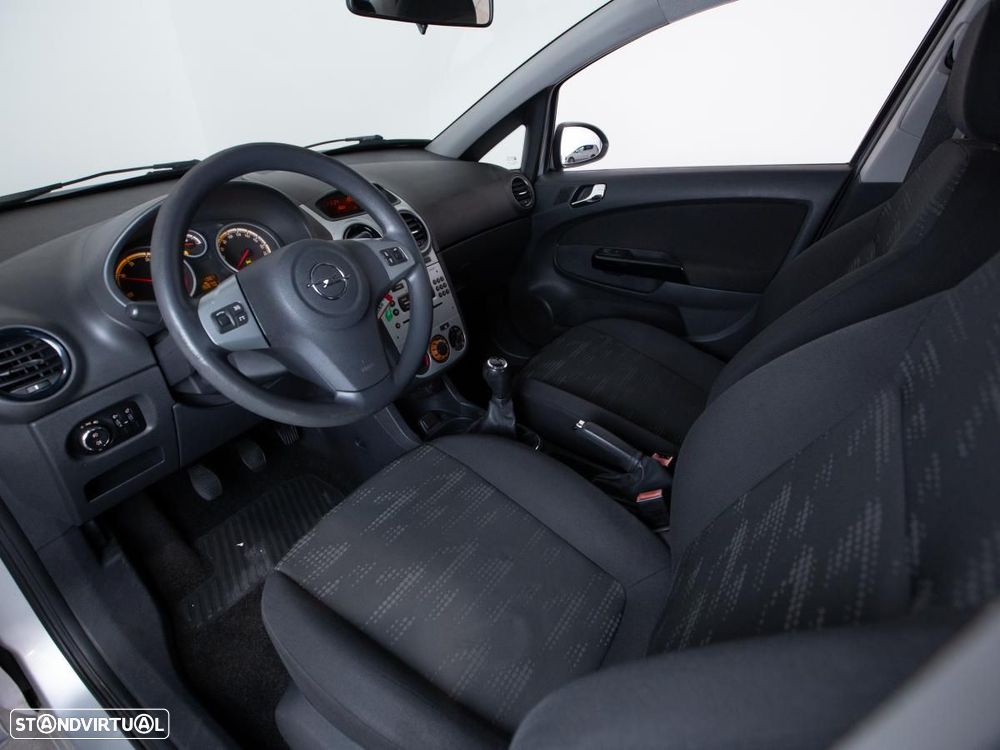 Opel Corsa - 6