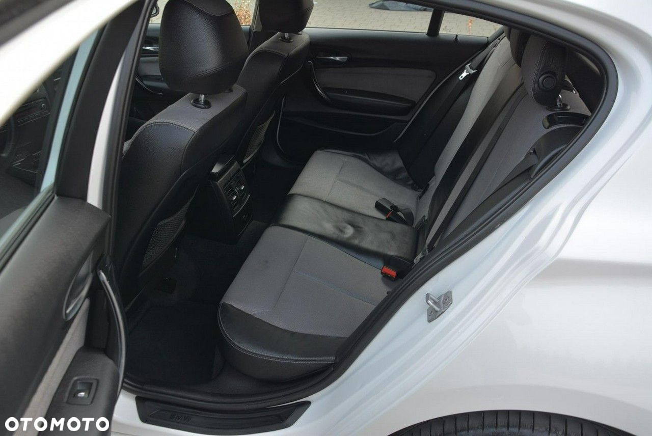 BMW Seria 1 125i M Sport - 16