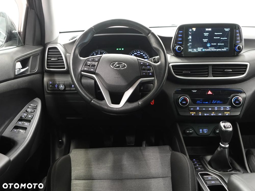 Hyundai Tucson 1.6 GDI BlueDrive Comfort 2WD - 27