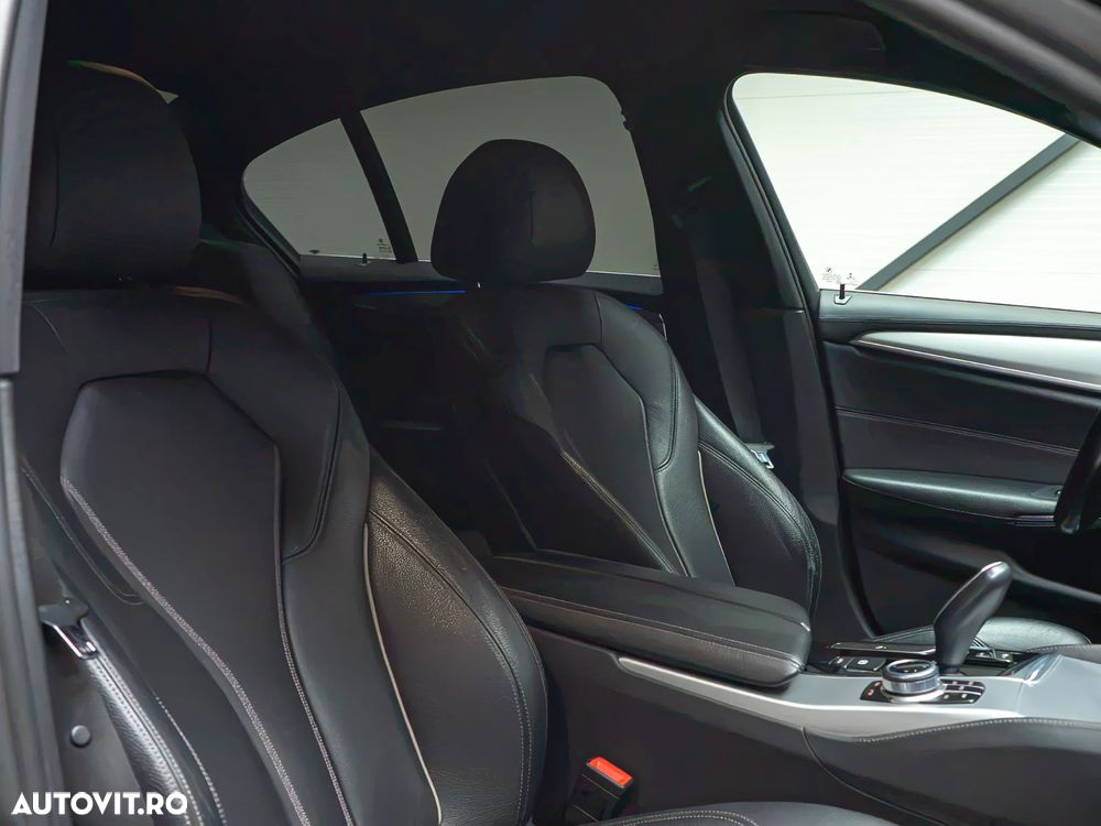BMW Seria 5 530d xDrive Aut. Luxury Line - 27