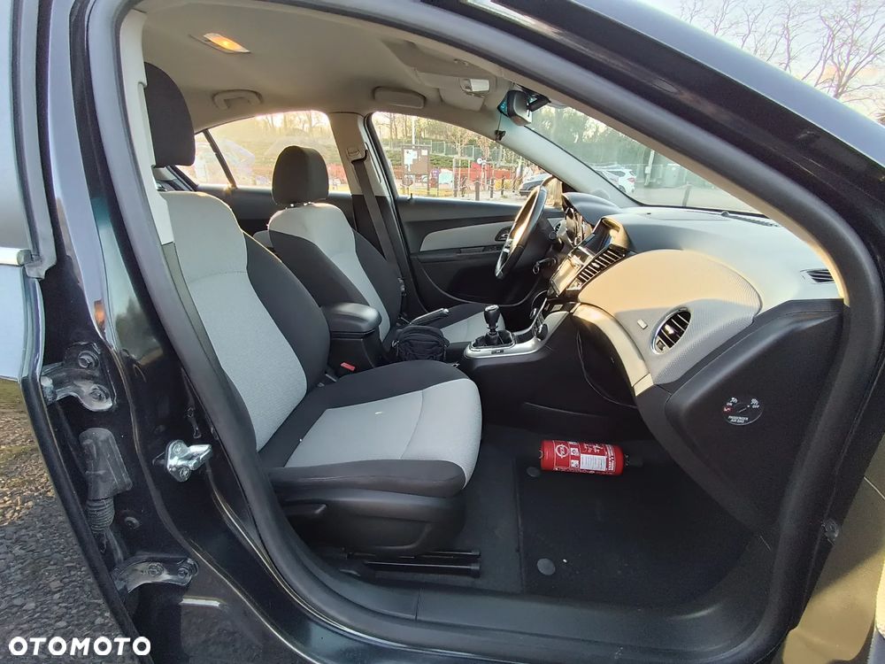 Chevrolet Cruze 2.0 D LT - 14