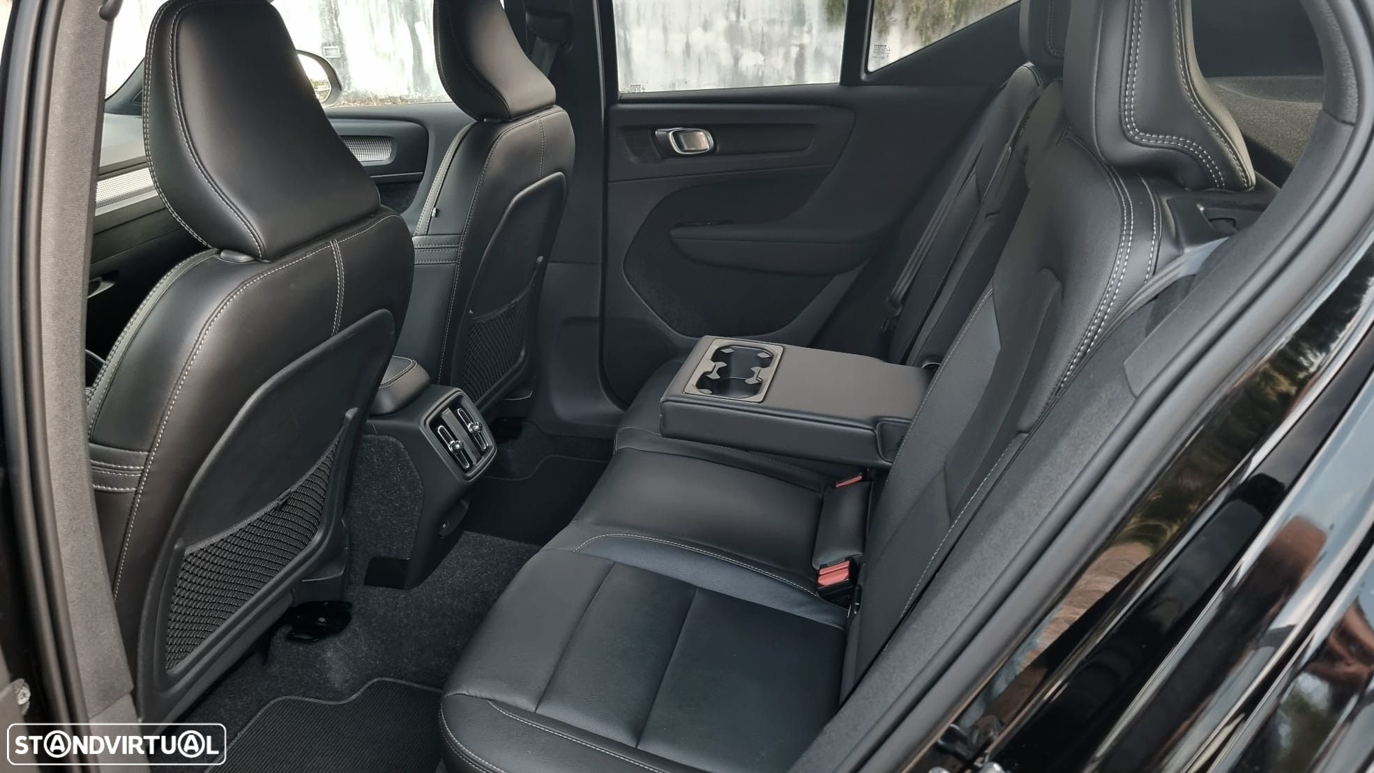 Volvo XC 40 1.5 T2 R-Design Geartronic - 14