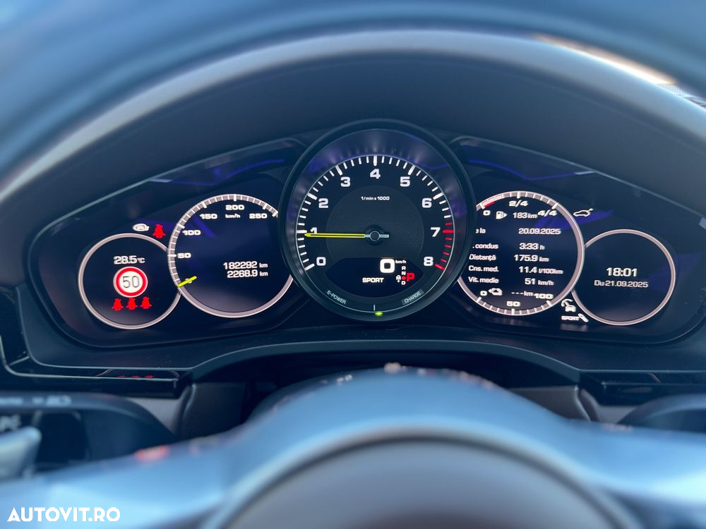 Porsche Cayenne E-Hybrid Tiptronic S - 31