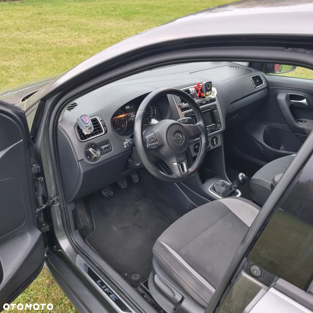 Volkswagen Polo 1.6 TDI DPF BlueMot Highline - 10