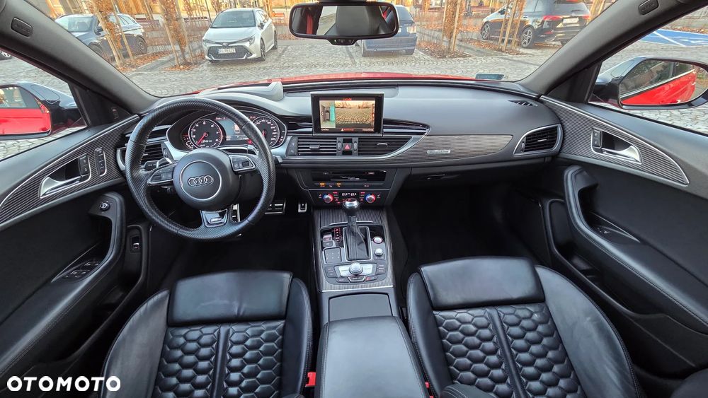 Audi RS6 Avant - 11