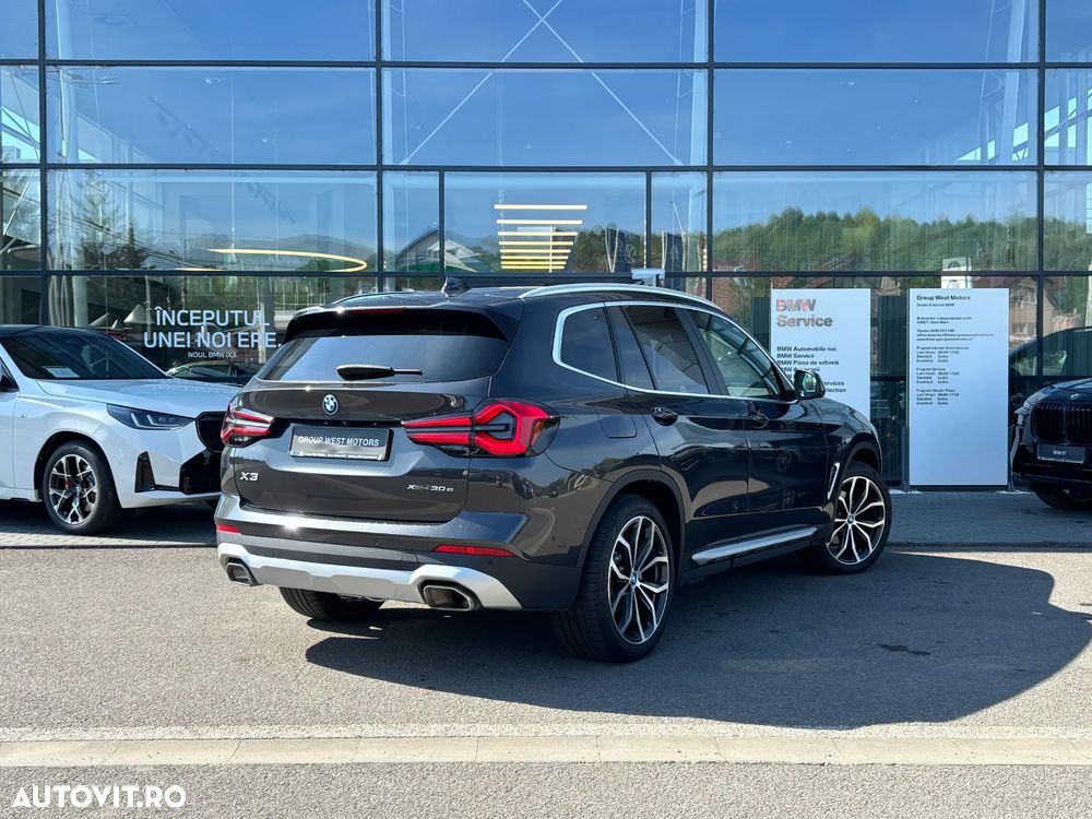BMW X3 xDrive30e AT PHEV - 3