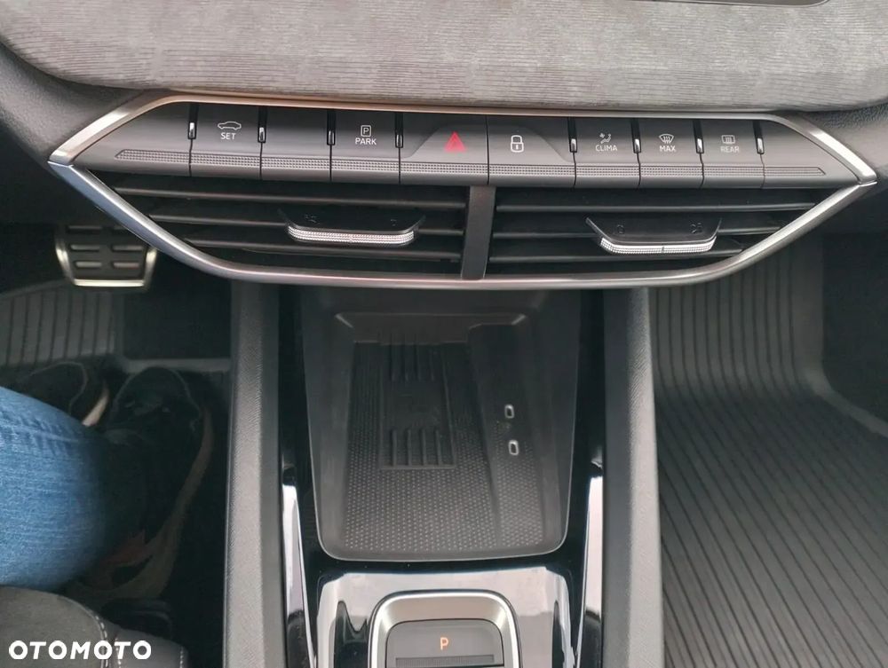 Skoda Octavia 2.0 TDI Selection DSG - 21