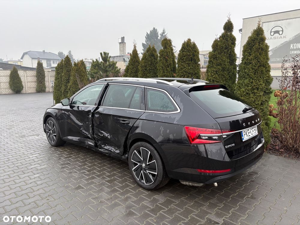 Skoda Superb 2.0 TSI Sportline DSG - 7