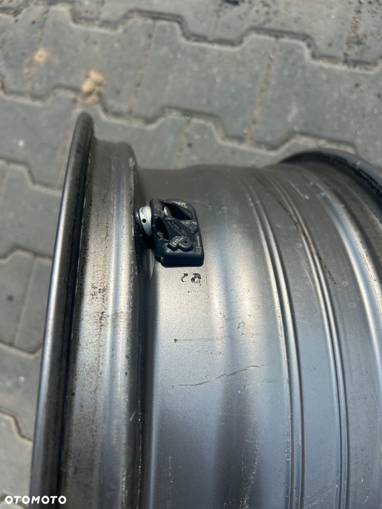 Bmw Seria 1 F40 alufelga felga aluminiowa czujnik 6897609 16 cali 5x112 - 7
