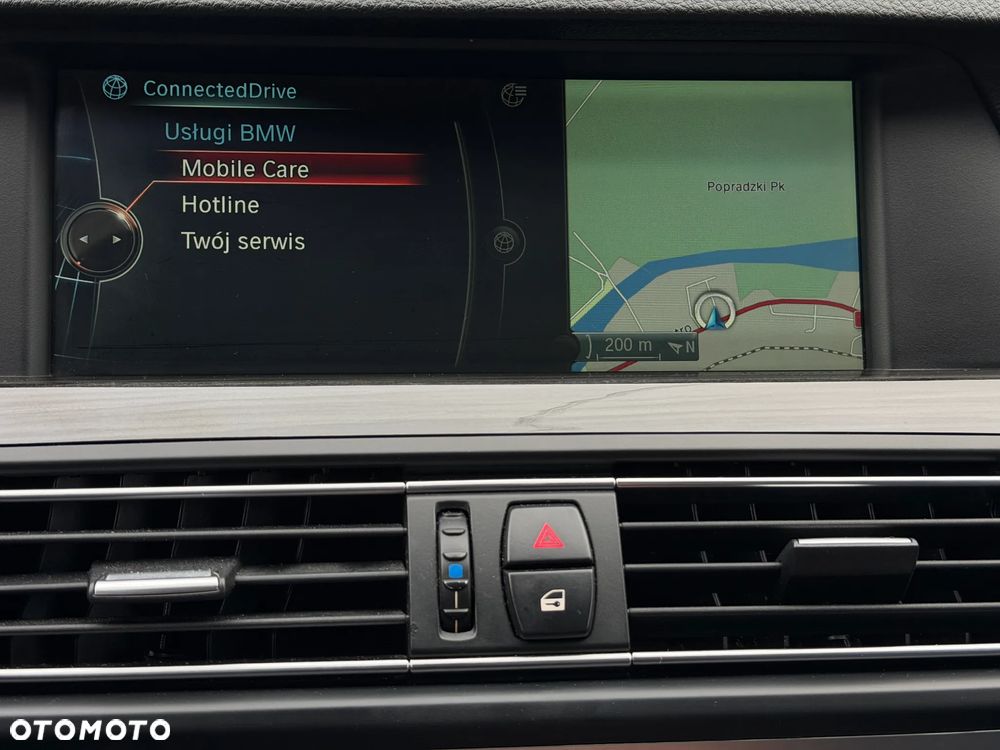 BMW Seria 5 525d xDrive Luxury Line - 32