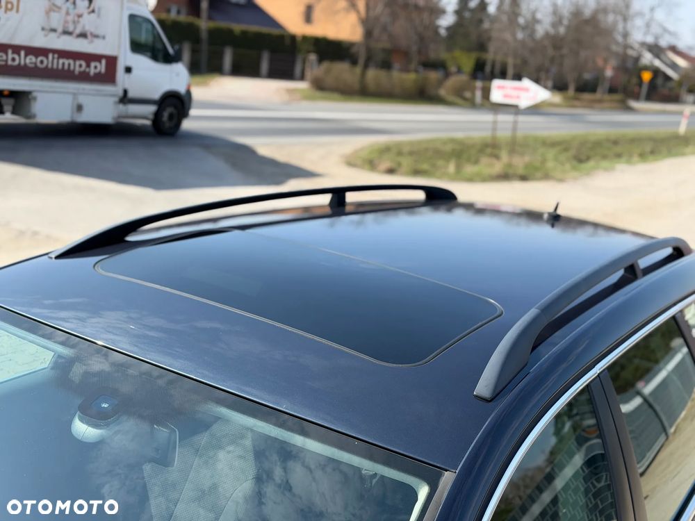 Volkswagen Passat - 11