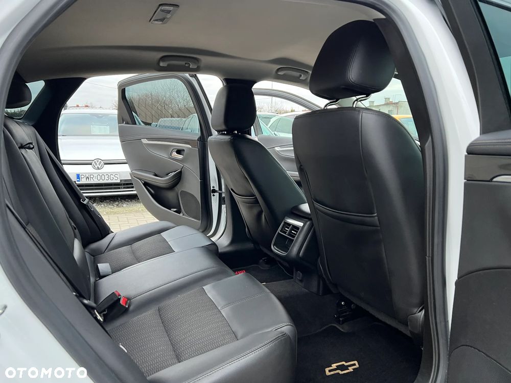 Chevrolet Impala - 25