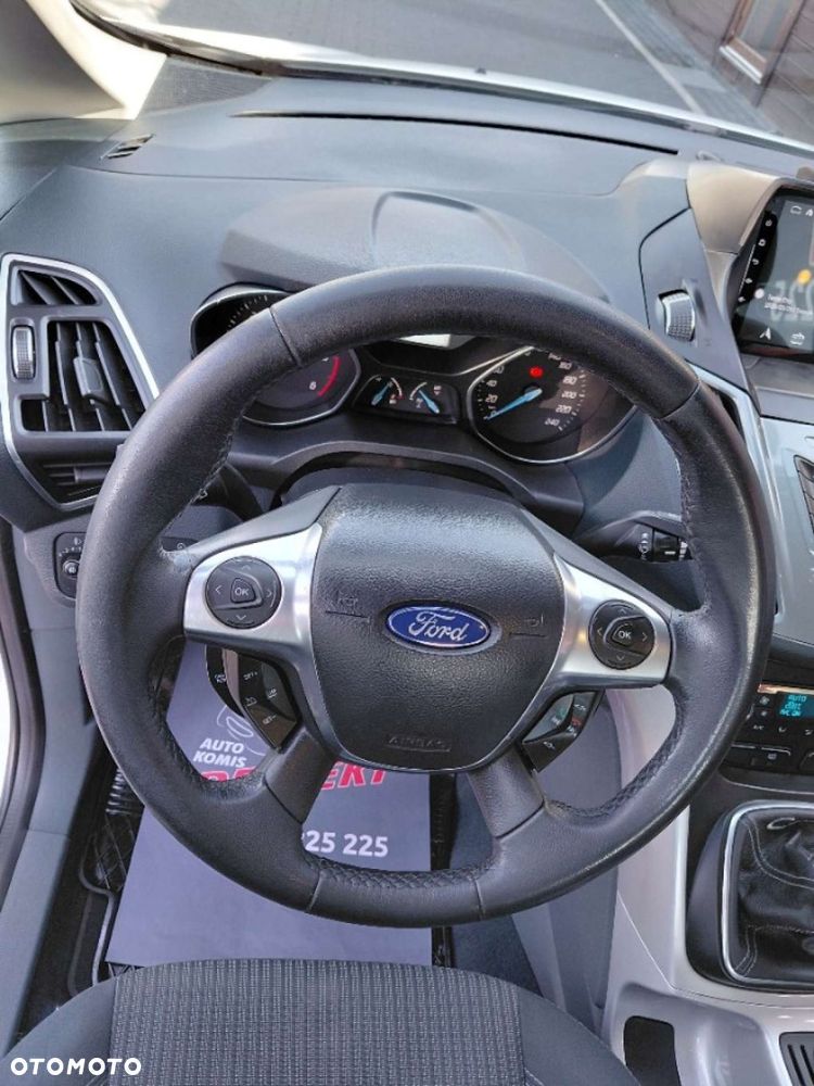 Ford Grand C-MAX - 13
