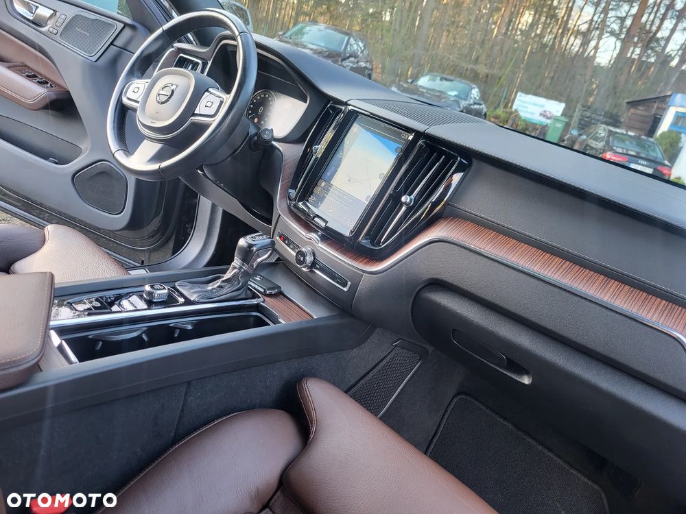 Volvo XC 60 D4 AWD Inscription - 8