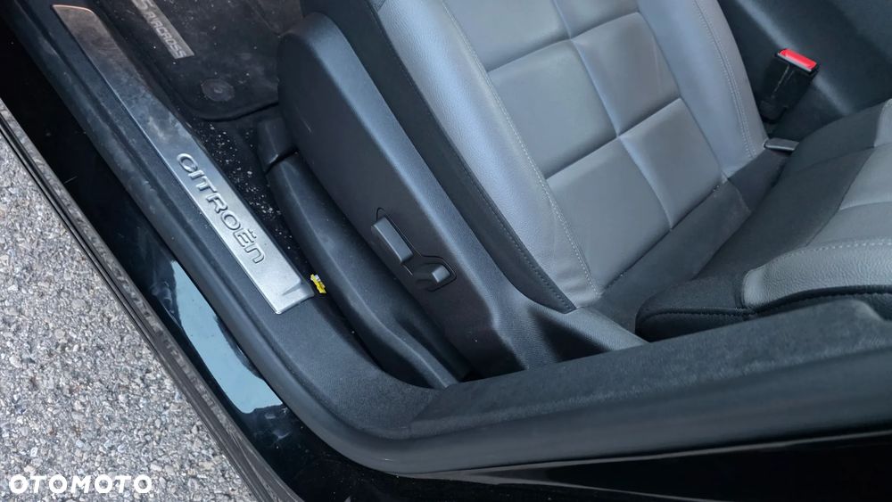 Citroën C5 Aircross 1.2 PureTech Shine EAT8 - 8
