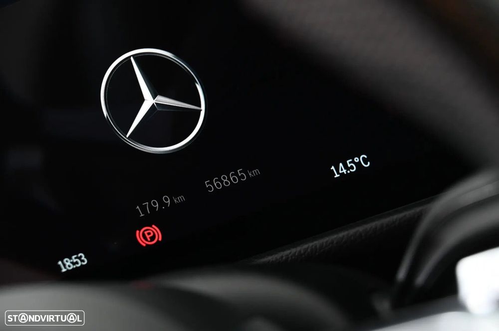 Mercedes-Benz GLB 180 d AMG Line - 19