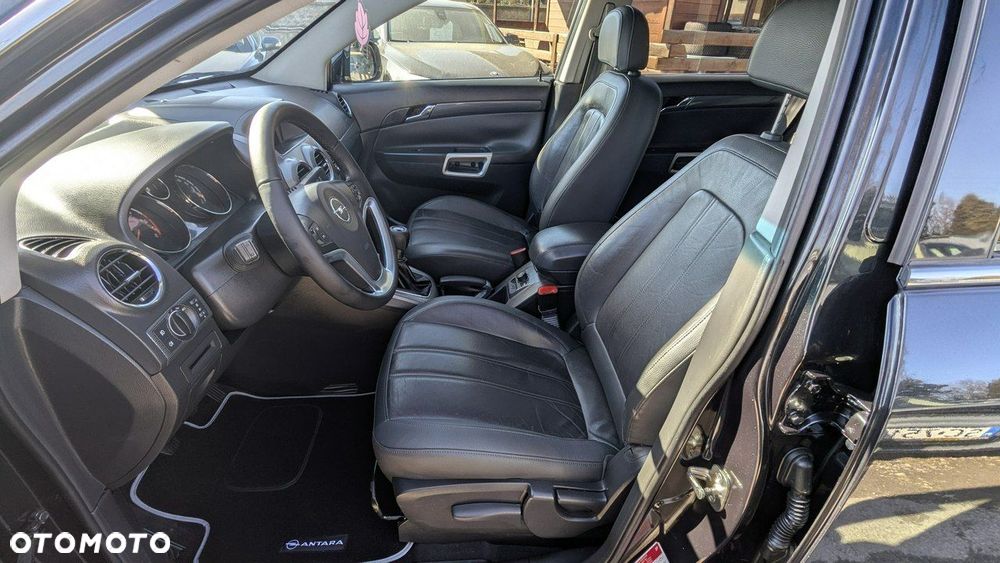 Opel Antara - 11